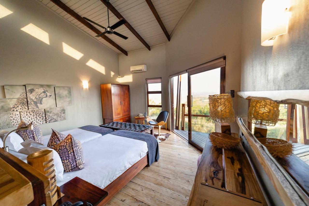 Rhino Ridge Safari Lodge KwaNompondo Экстерьер фото