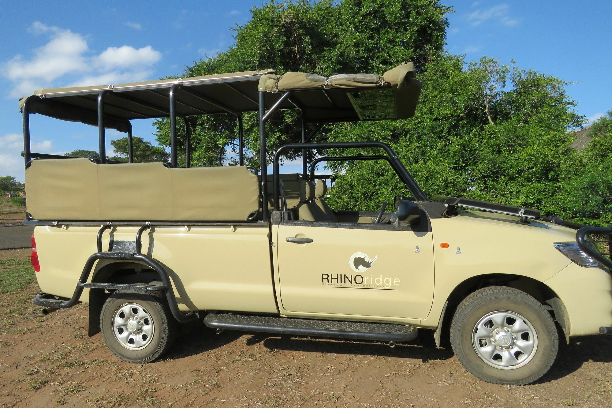 Rhino Ridge Safari Lodge KwaNompondo Экстерьер фото